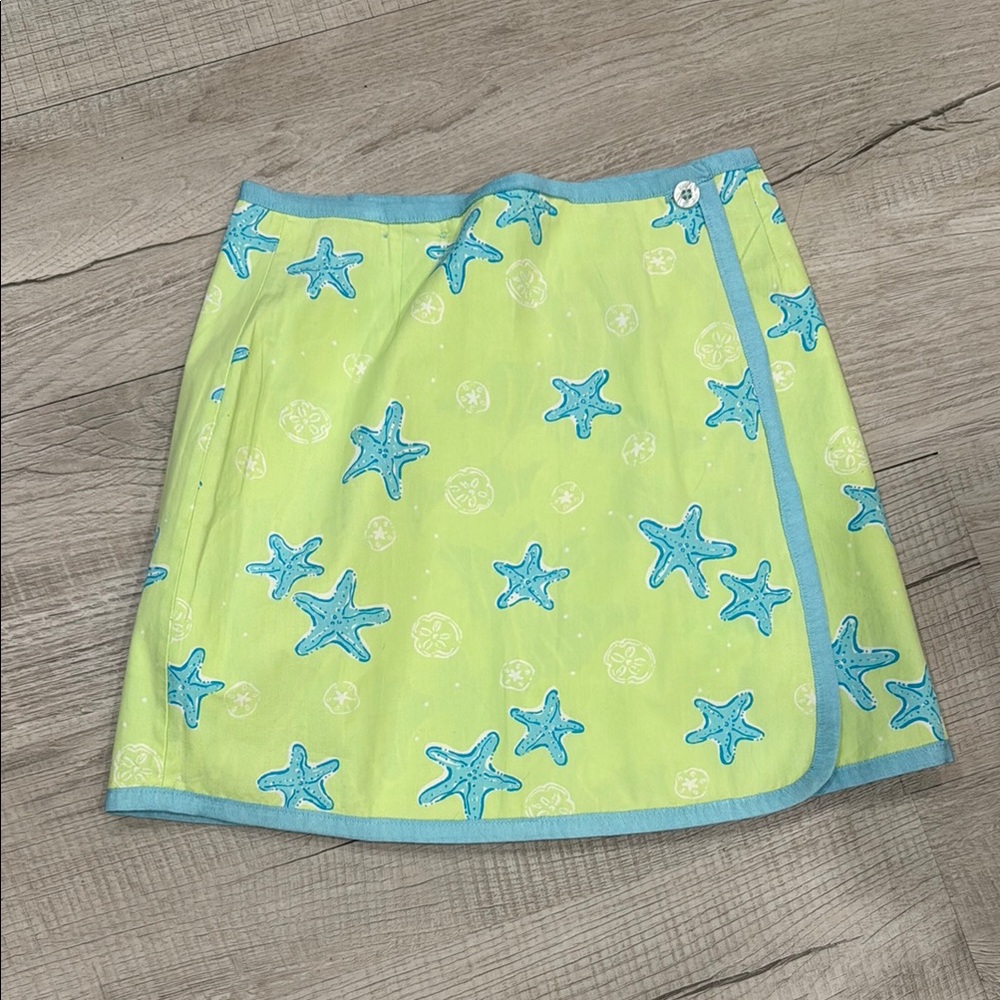 Lilly Pulitzer Kids Skirt - reversible with Blue Starfish/sea turtles